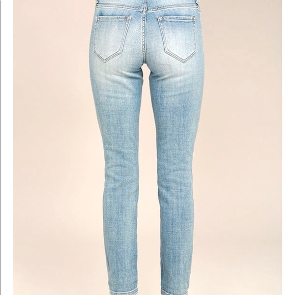 Lulu’s Distressed Denim Cropped Jeans - Picture 6 of 6